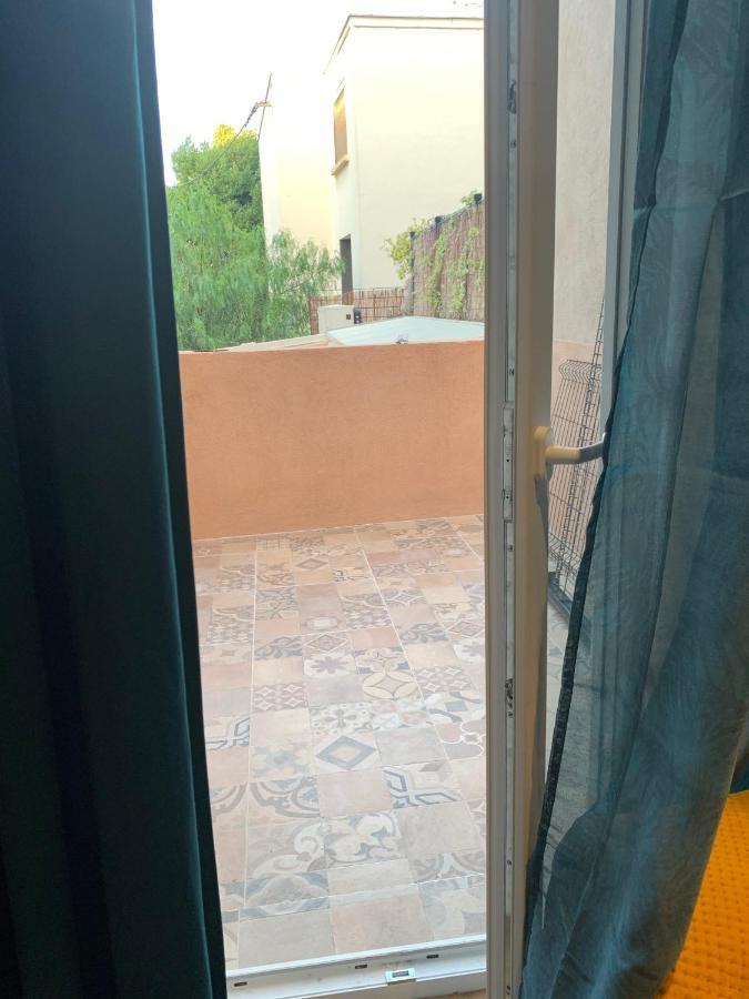Coeur De Ville T2, Terrasse, Clim Tt Equipe, Parking Sanary-sur-Mer Exteriér fotografie